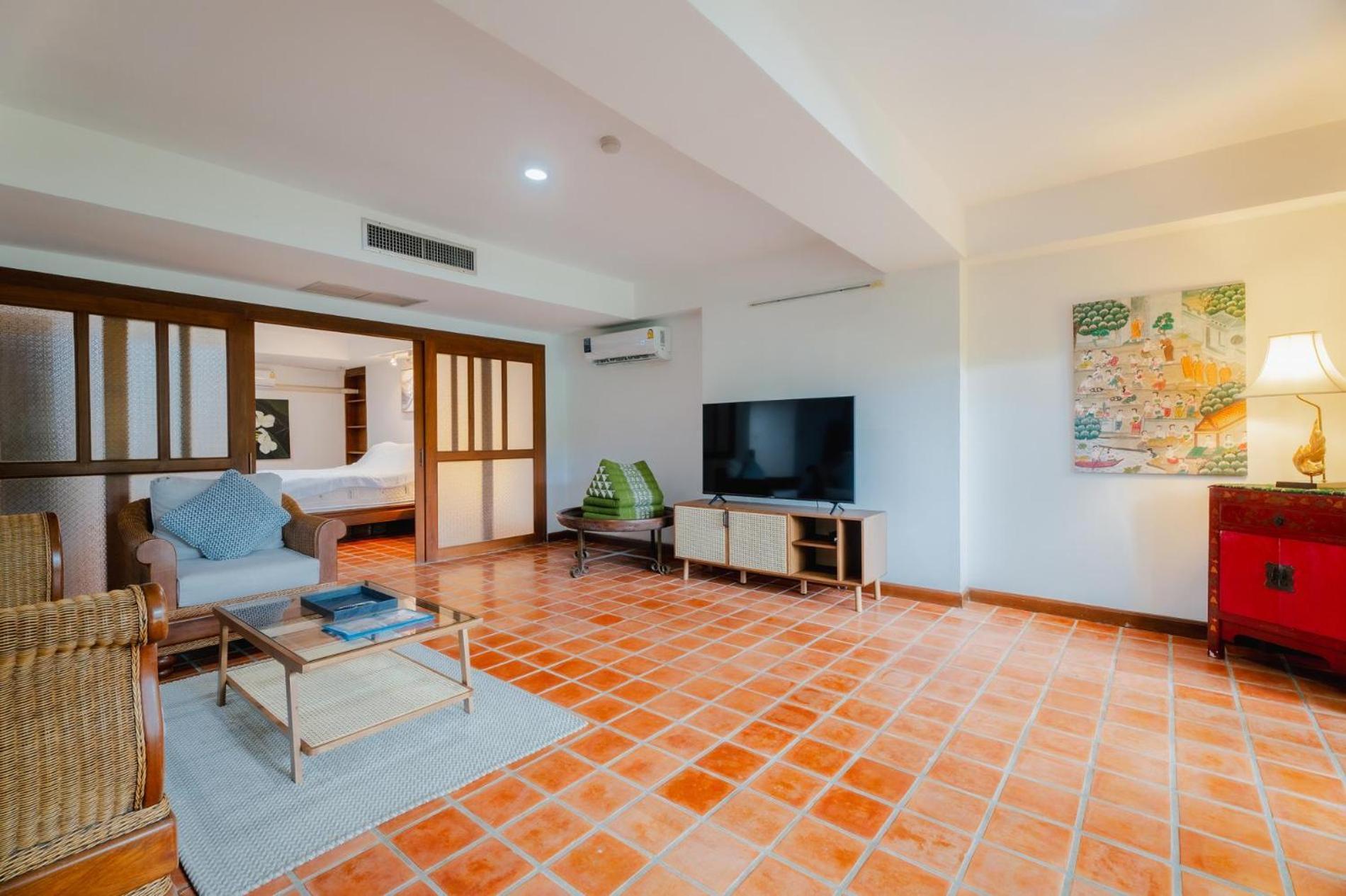 The Sands 2 Bedroom Apartment Naiharn Nai Harn Esterno foto
